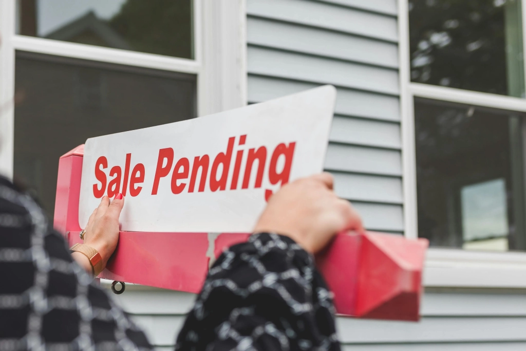 Pending home sales